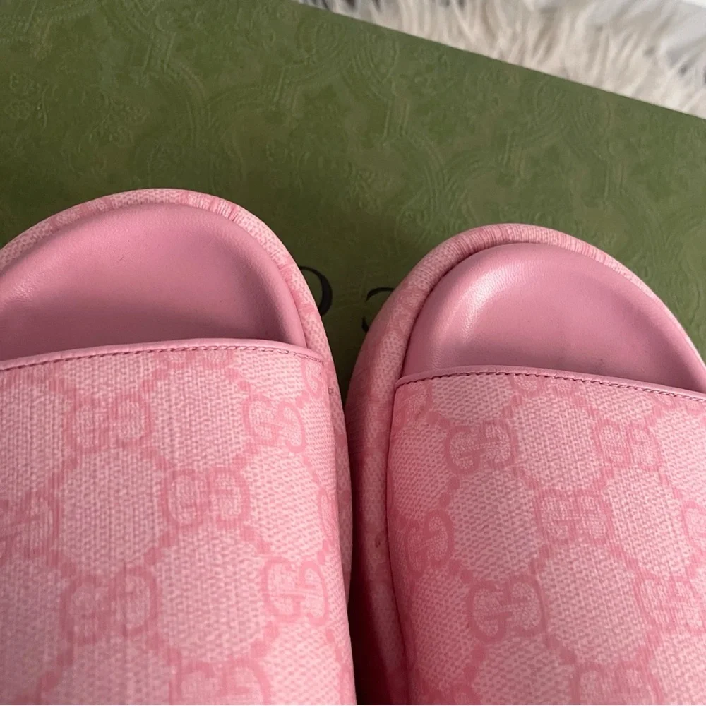 Gucci Angelina Pink GG Supreme Coated Canvas Slingback Platform Sandals 38 - Picture 12 of 16